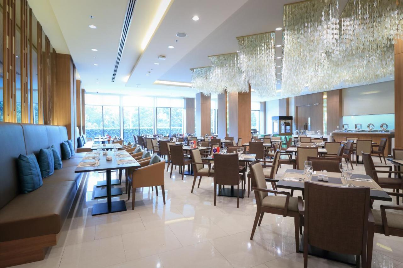 Grand Fortune Hotel Nakhon Si Thammarat Exteriör bild