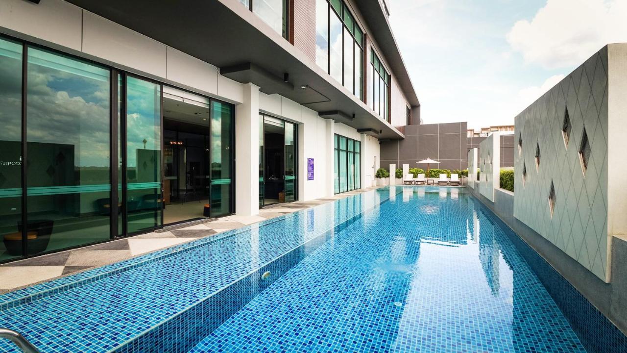 Grand Fortune Hotel Nakhon Si Thammarat Exteriör bild