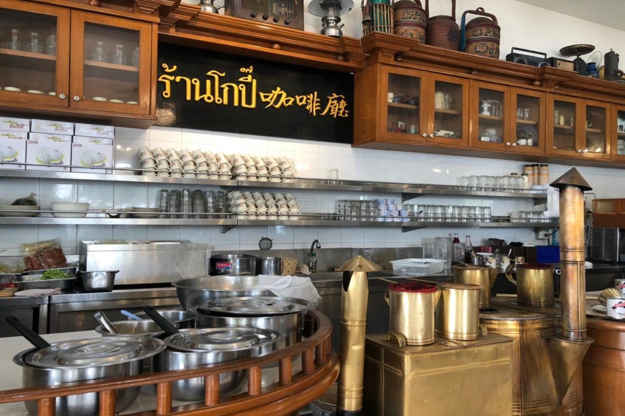Grand Fortune Hotel Nakhon Si Thammarat Exteriör bild
